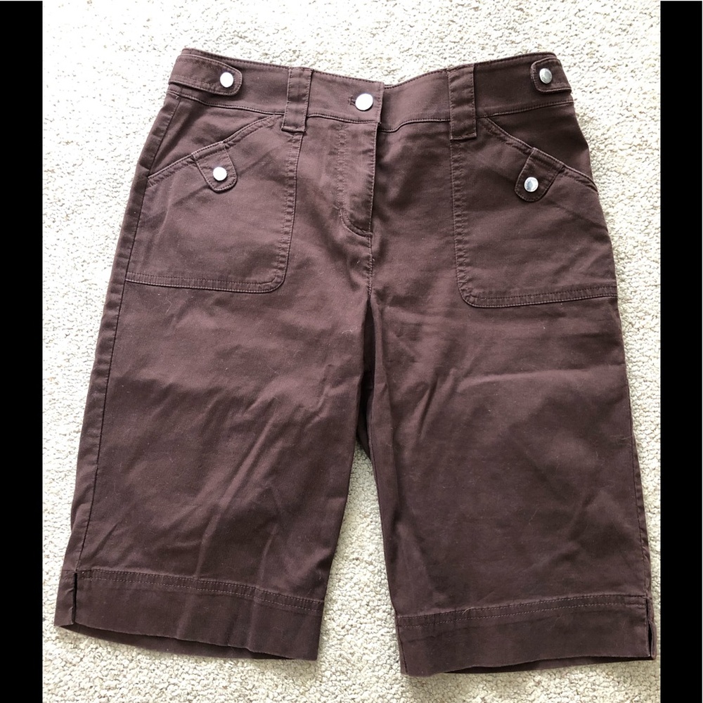 Jones New York brown bermuda shorts EUC